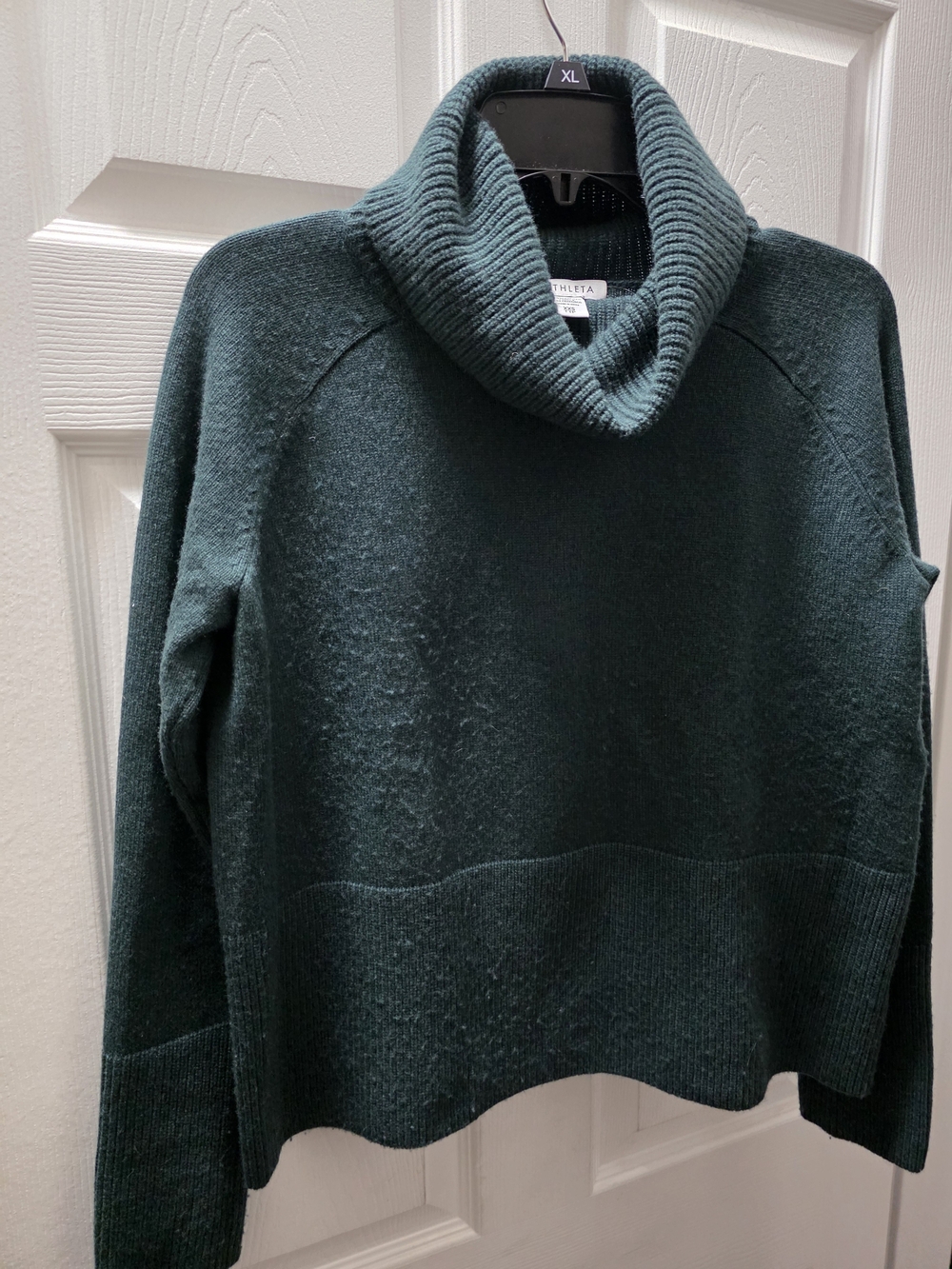 Athleta Alpine Turtleneck Sweater Forest Green Wool Cashmere Blend XXS